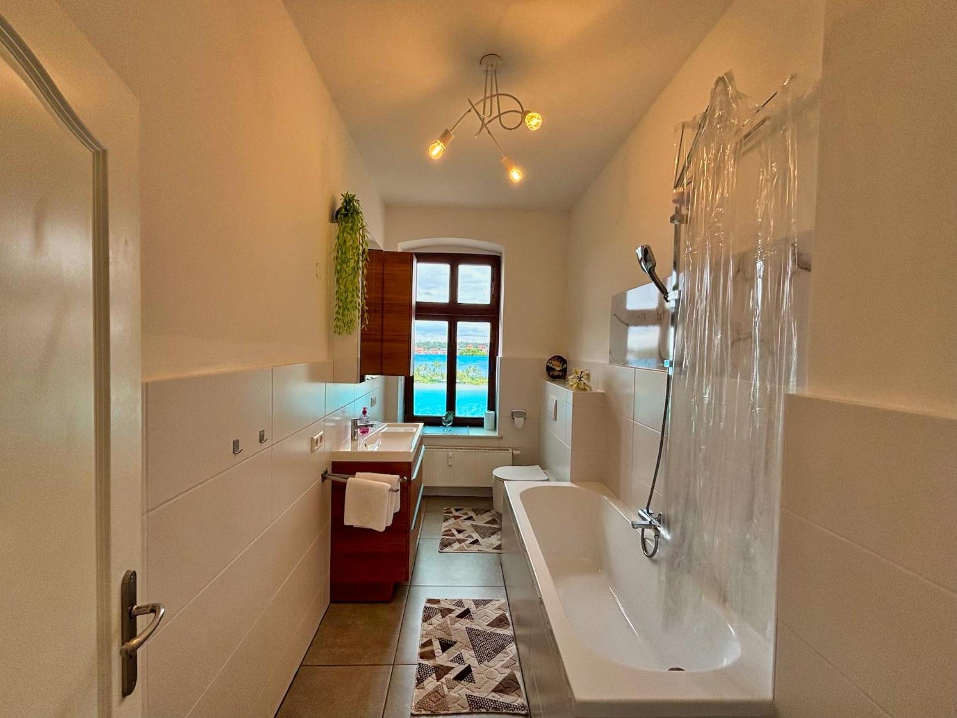 Fw 80 - Ferienwohnung In Bahnhofs- Und Stadtnaehe Gorlitz Ngoại thất bức ảnh